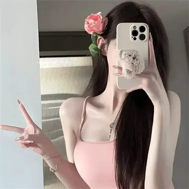 2025新番《蕾卡乃華麗且我的女王》全集高清播放 - 无删减版在线观看 - 手机电脑免费看