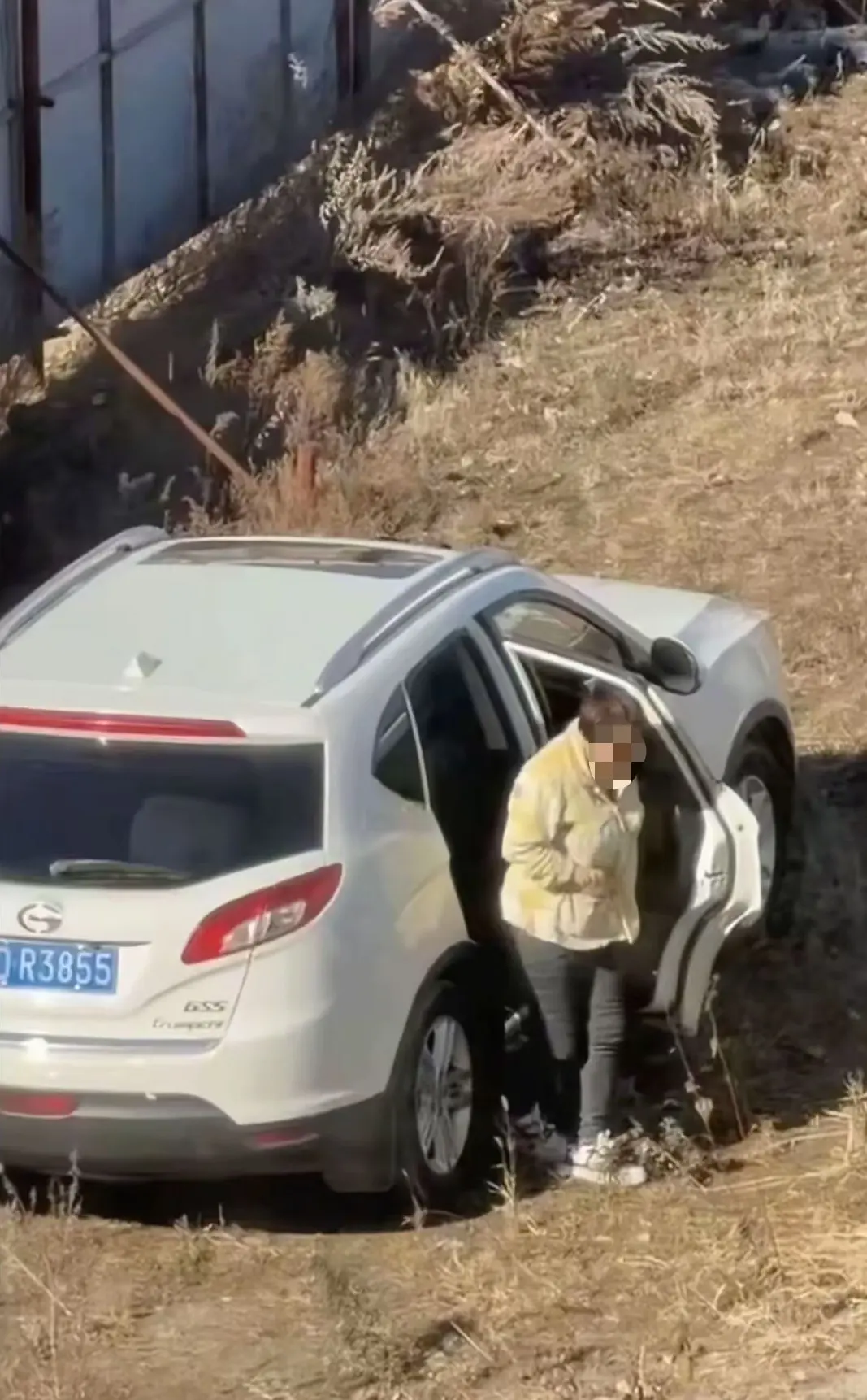 传祺车摇晃视频吉DR3855完整版 - 无广告在线播放 - 1080P高清资源下载