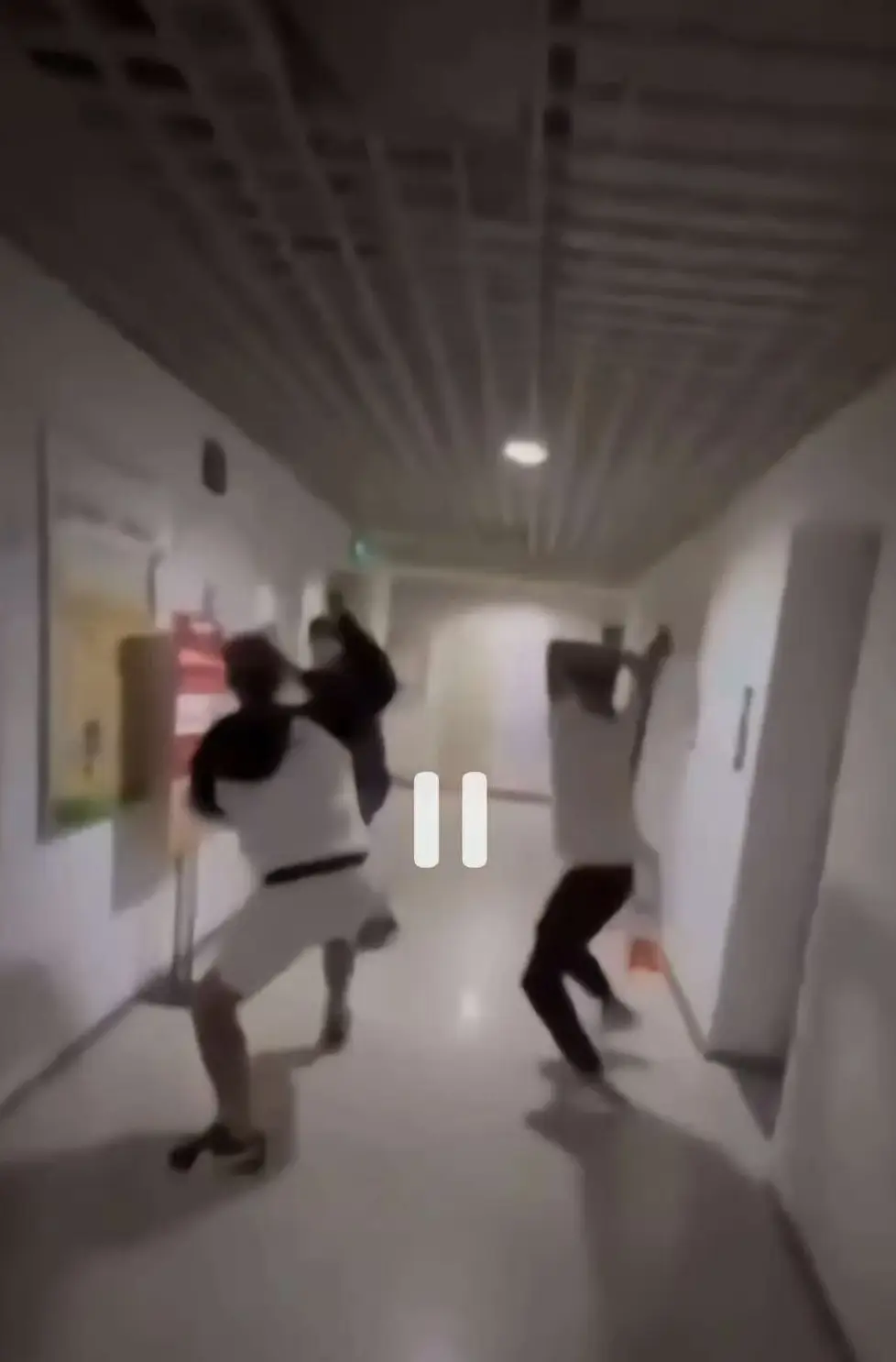 《国服典韦砍队友事件》高清全集 - 辽宁典韦连砍14刀原视频 - 无删减事件后续免费播放