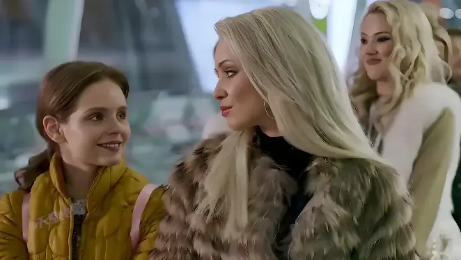 《顶尖女孩们》法国电影完整版-1080P超清未删减全集-法语原声青春爱情片免费看