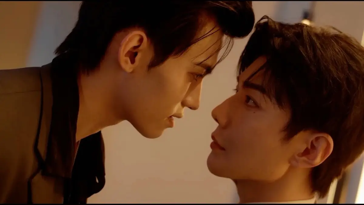 《吾岸》最新短剧全集免费看-抢先看大结局HD1080P高清-吾岸15集全季无删减-2025双男主爆款短剧